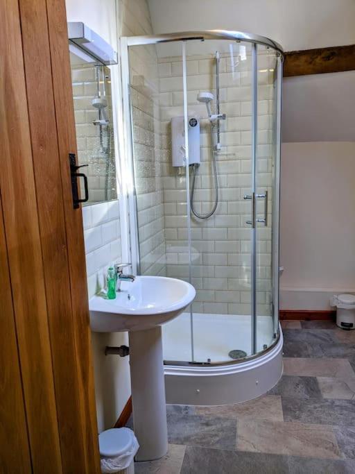 Apartment The Old Granary Farm Abergavenny